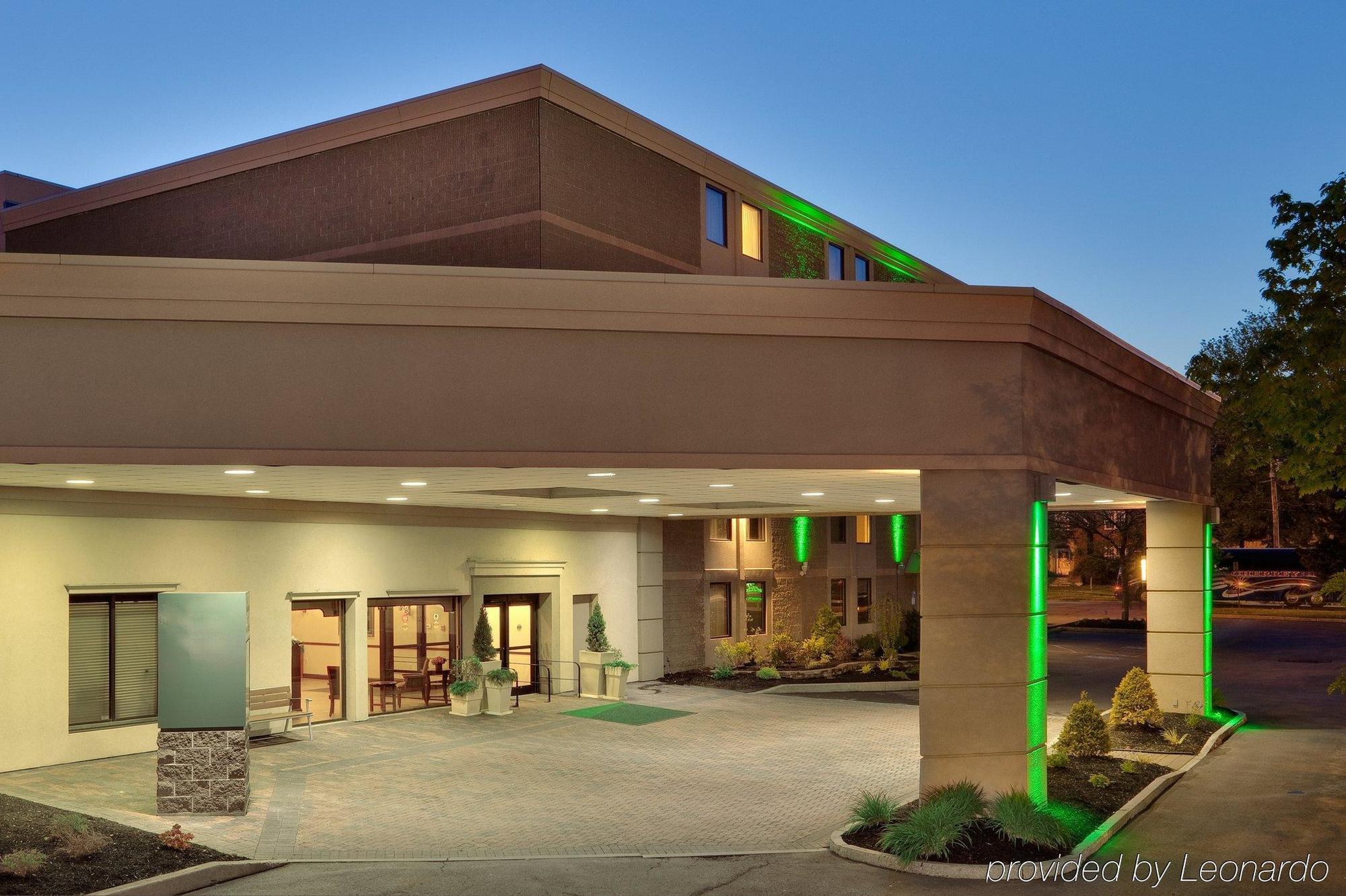 Holiday Inn Auburn-Finger Lakes Region, An Ihg Hotel Exterior photo
